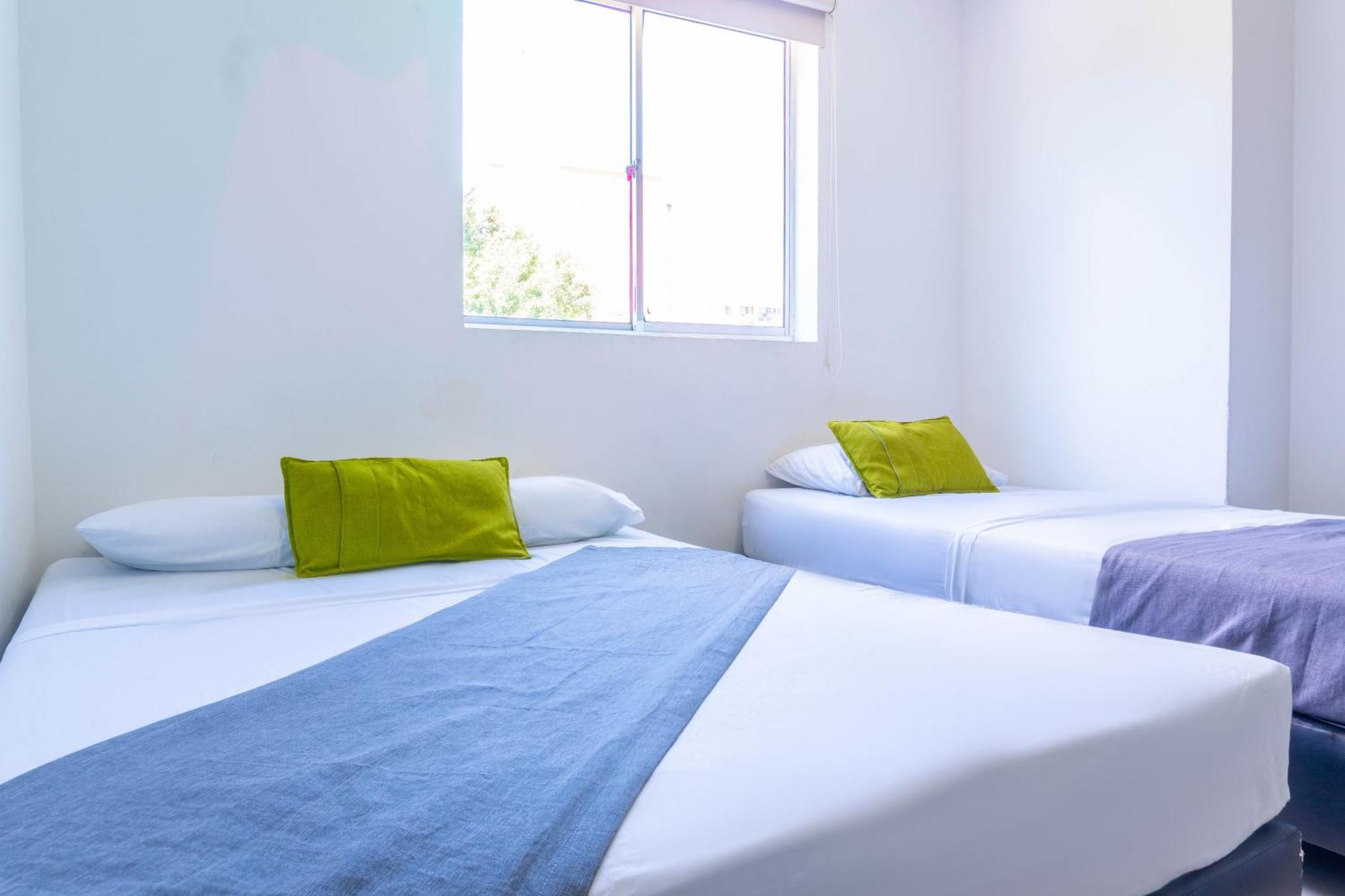 Hotel Park 6 Меделин Екстериор снимка