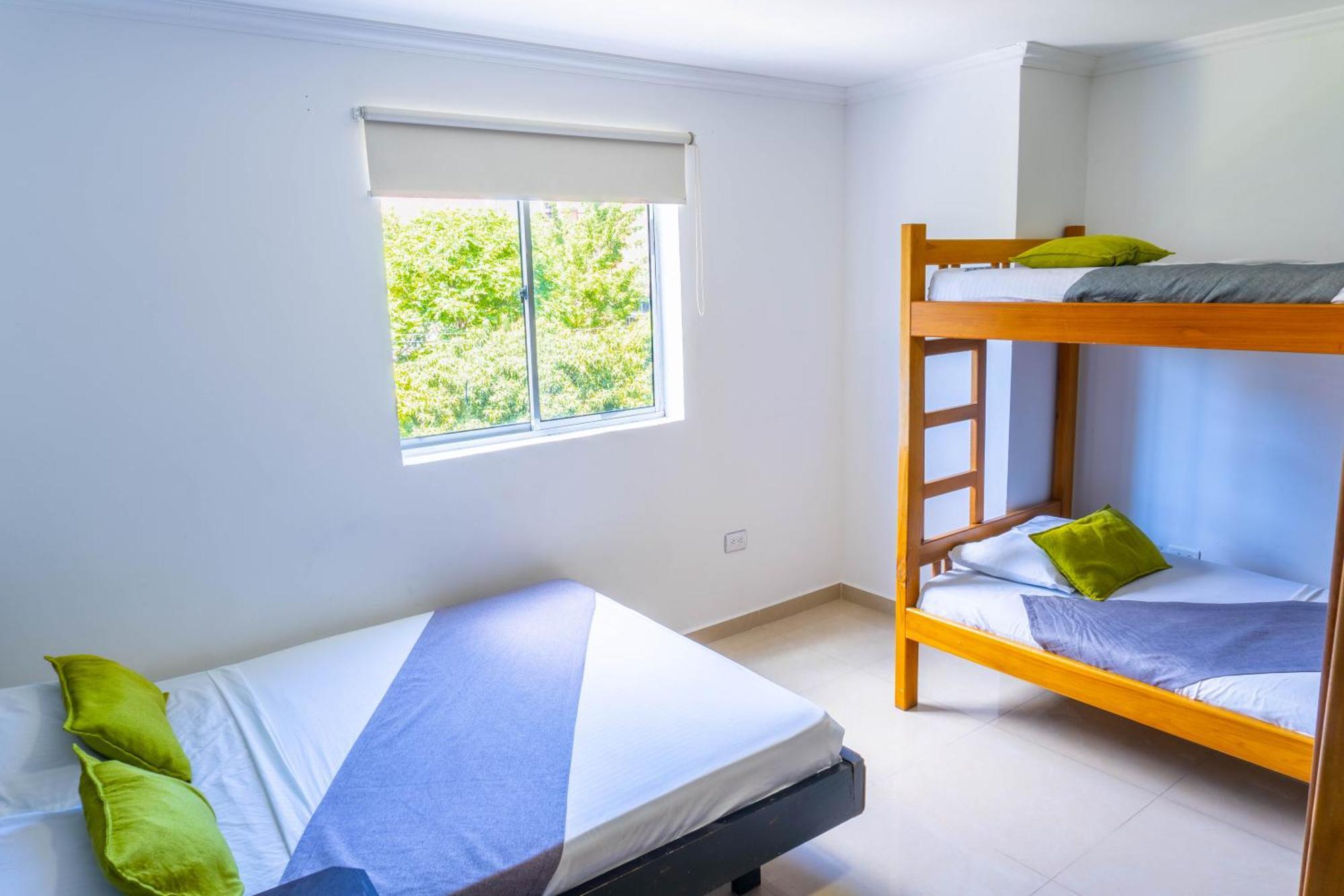 Hotel Park 6 Меделин Екстериор снимка